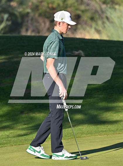 Thumbnail 3 in AIA D-II Finals photogallery.