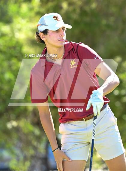 Thumbnail 2 in AIA D-II Finals photogallery.