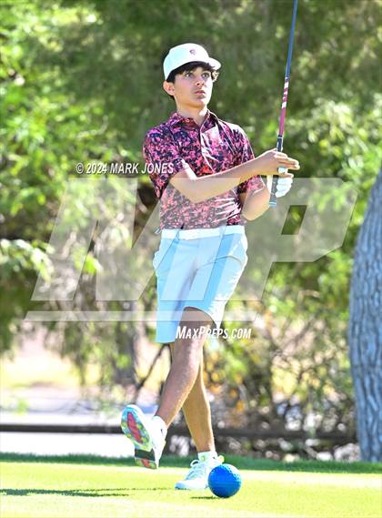 Thumbnail 3 in AIA D-II Finals photogallery.