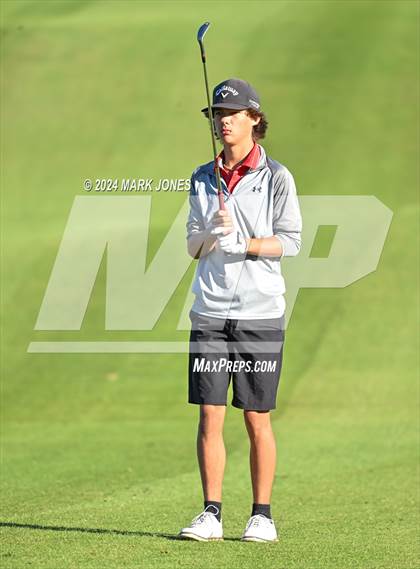 Thumbnail 3 in AIA D-II Finals photogallery.