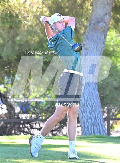 Thumbnail 3 in AIA D-II Finals photogallery.