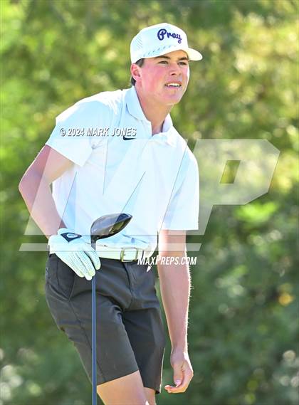 Thumbnail 3 in AIA D-II Finals photogallery.