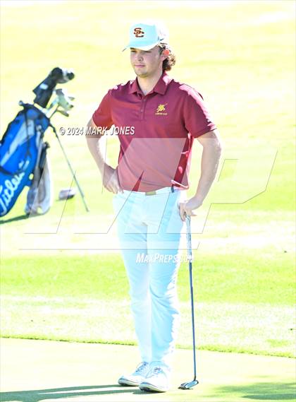 Thumbnail 3 in AIA D-II Finals photogallery.