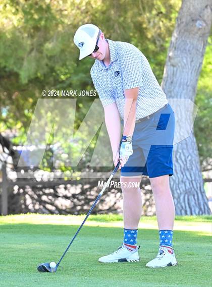 Thumbnail 2 in AIA D-II Finals photogallery.