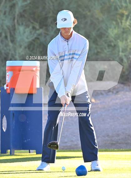 Thumbnail 2 in AIA D-II Finals photogallery.