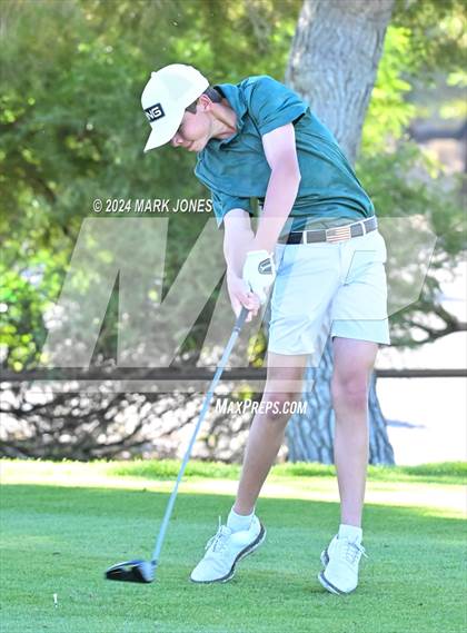 Thumbnail 3 in AIA D-II Finals photogallery.