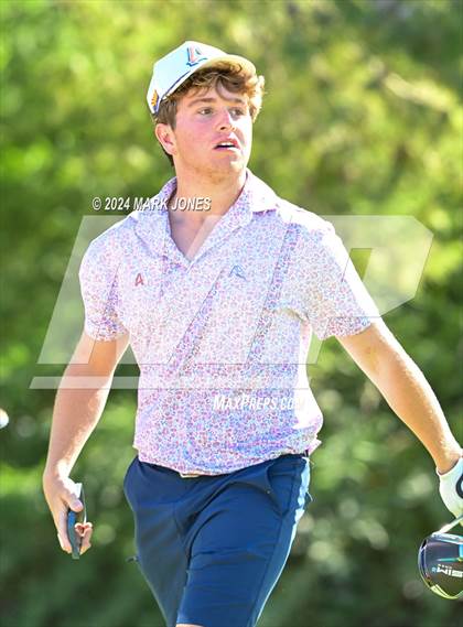 Thumbnail 2 in AIA D-II Finals photogallery.