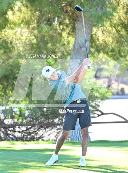 Thumbnail 2 in AIA D-II Finals photogallery.