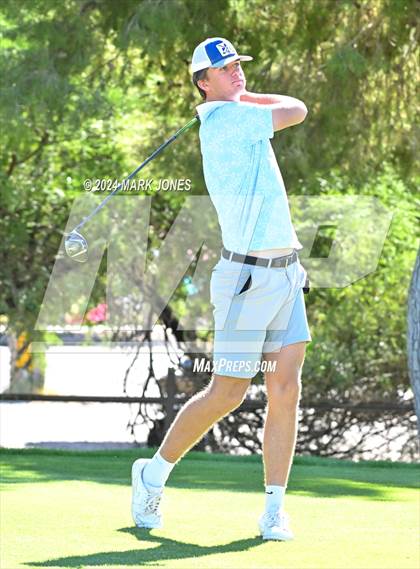 Thumbnail 3 in AIA D-II Finals photogallery.