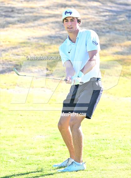 Thumbnail 1 in AIA D-II Finals photogallery.