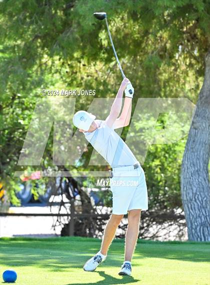 Thumbnail 2 in AIA D-II Finals photogallery.