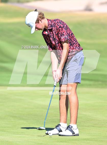 Thumbnail 2 in AIA D-II Finals photogallery.