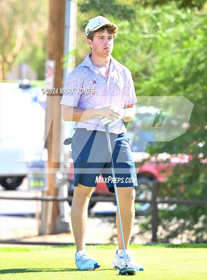 Thumbnail 3 in AIA D-II Finals photogallery.