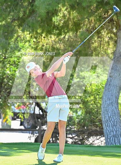 Thumbnail 1 in AIA D-II Finals photogallery.