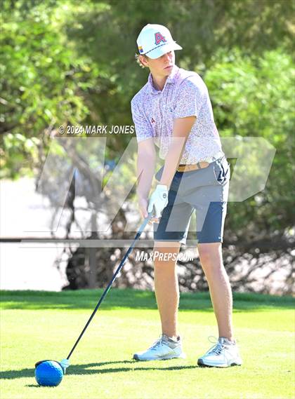 Thumbnail 3 in AIA D-II Finals photogallery.