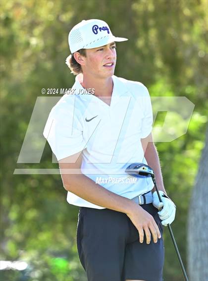 Thumbnail 2 in AIA D-II Finals photogallery.