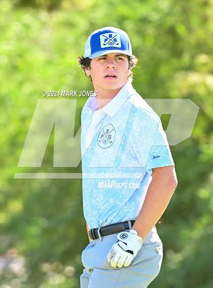 Thumbnail 2 in AIA D-II Finals photogallery.