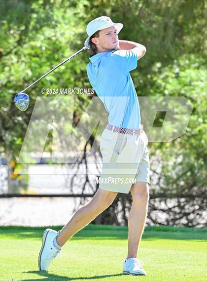 Thumbnail 1 in AIA D-II Finals photogallery.