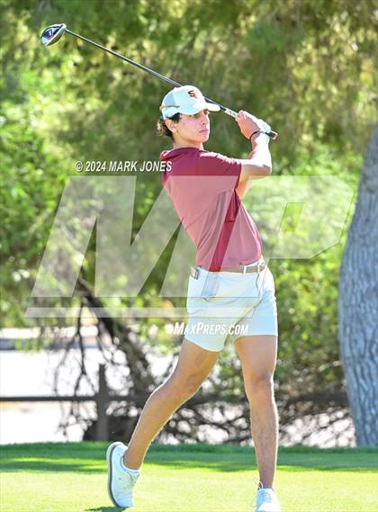 Thumbnail 3 in AIA D-II Finals photogallery.