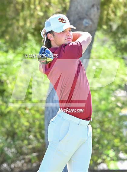 Thumbnail 1 in AIA D-II Finals photogallery.