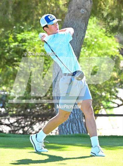 Thumbnail 2 in AIA D-II Finals photogallery.