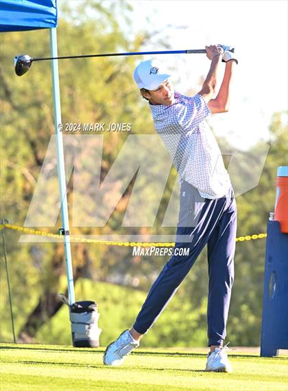 Thumbnail 1 in AIA D-II Finals photogallery.