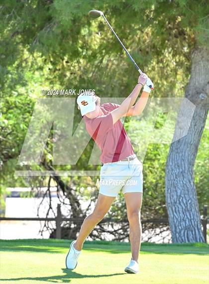 Thumbnail 2 in AIA D-II Finals photogallery.