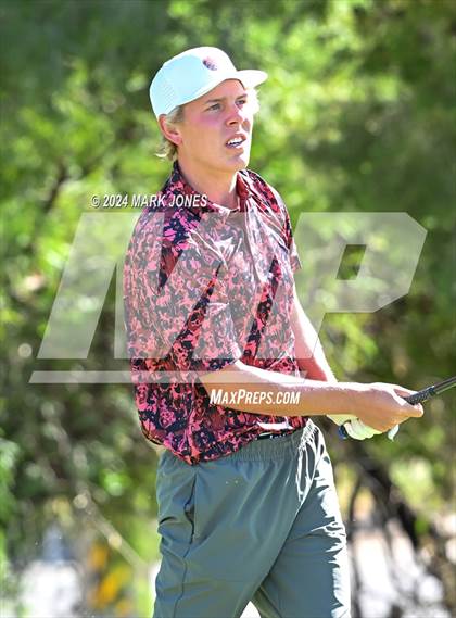 Thumbnail 1 in AIA D-II Finals photogallery.