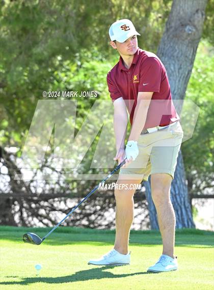 Thumbnail 2 in AIA D-II Finals photogallery.