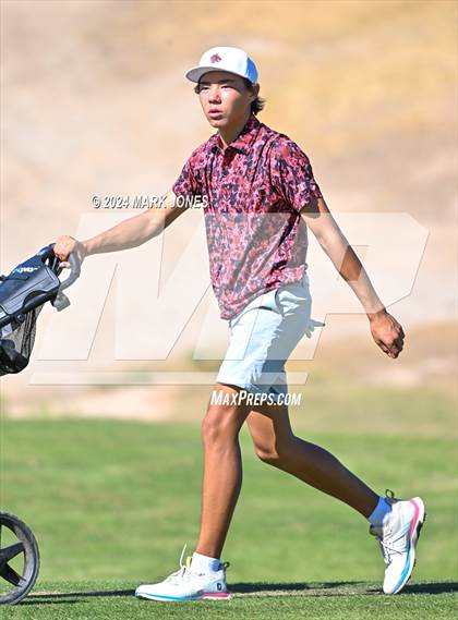 Thumbnail 3 in AIA D-II Finals photogallery.