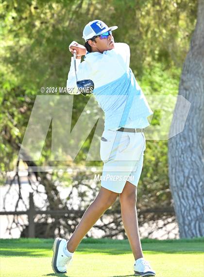 Thumbnail 3 in AIA D-II Finals photogallery.