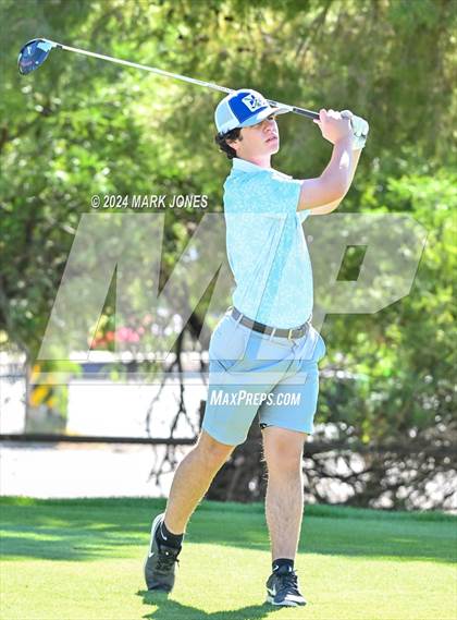 Thumbnail 3 in AIA D-II Finals photogallery.