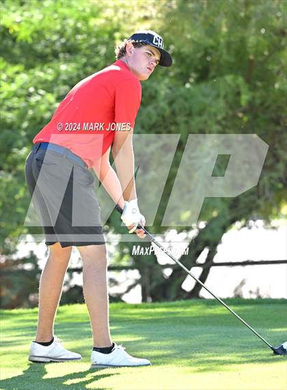 Thumbnail 2 in AIA D-II Finals photogallery.