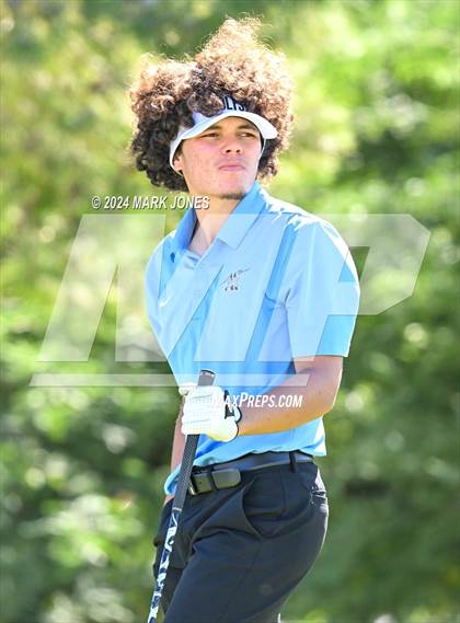 Thumbnail 3 in AIA D-II Finals photogallery.