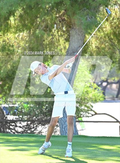 Thumbnail 3 in AIA D-II Finals photogallery.