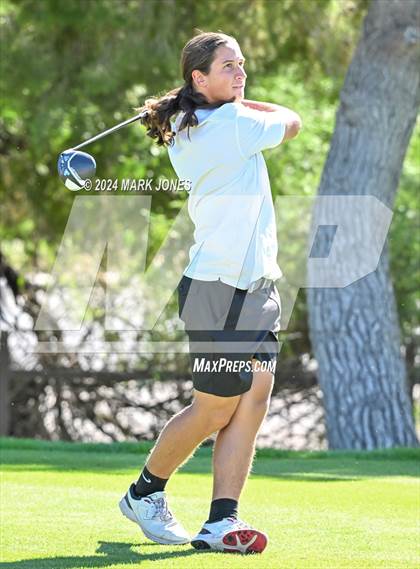 Thumbnail 1 in AIA D-II Finals photogallery.