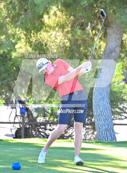 Thumbnail 1 in AIA D-II Finals photogallery.