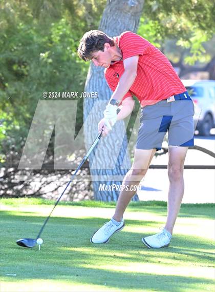 Thumbnail 3 in AIA D-II Finals photogallery.