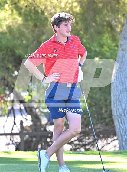 Thumbnail 1 in AIA D-II Finals photogallery.