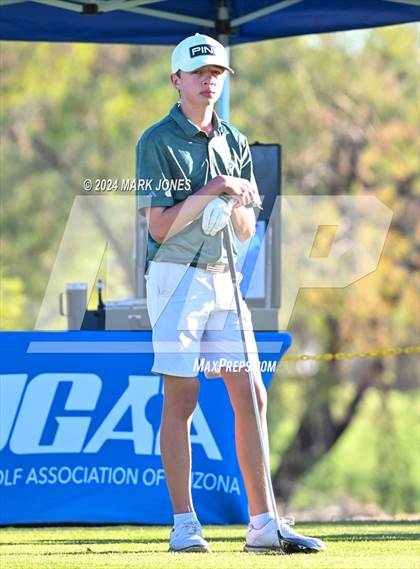 Thumbnail 2 in AIA D-II Finals photogallery.