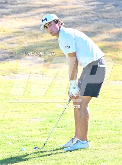 Thumbnail 1 in AIA D-II Finals photogallery.