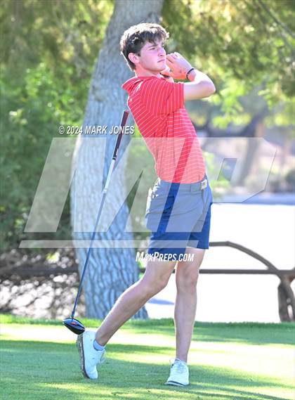 Thumbnail 3 in AIA D-II Finals photogallery.