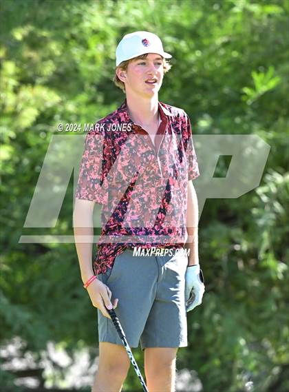 Thumbnail 2 in AIA D-II Finals photogallery.