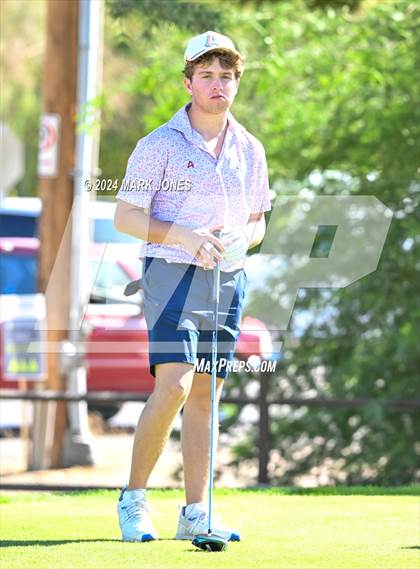 Thumbnail 2 in AIA D-II Finals photogallery.