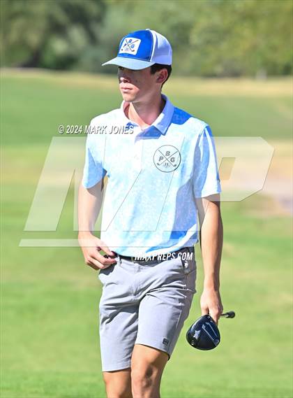 Thumbnail 3 in AIA D-II Finals photogallery.