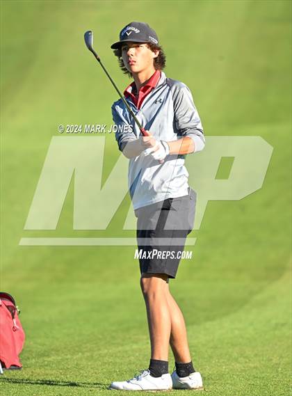 Thumbnail 3 in AIA D-II Finals photogallery.