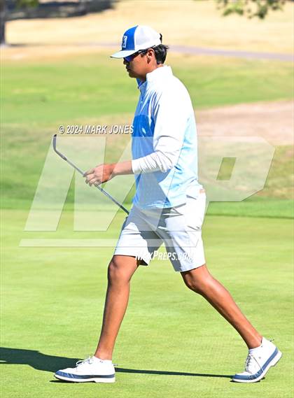 Thumbnail 2 in AIA D-II Finals photogallery.