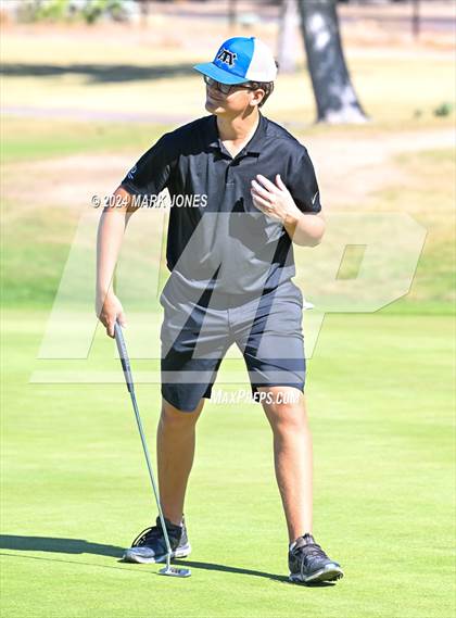 Thumbnail 3 in AIA D-II Finals photogallery.