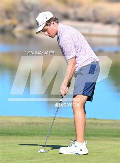 Thumbnail 3 in AIA D-II Finals photogallery.