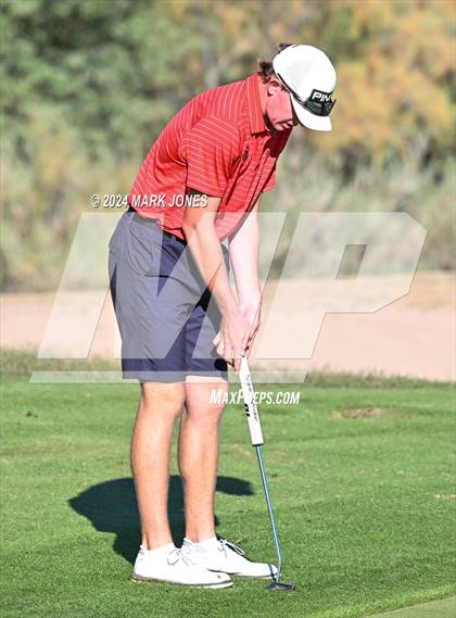 Thumbnail 2 in AIA D-II Finals photogallery.